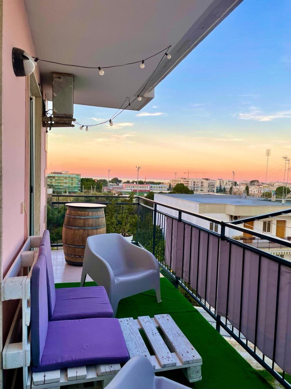 Wanderlust House Hotel Bari Exterior foto