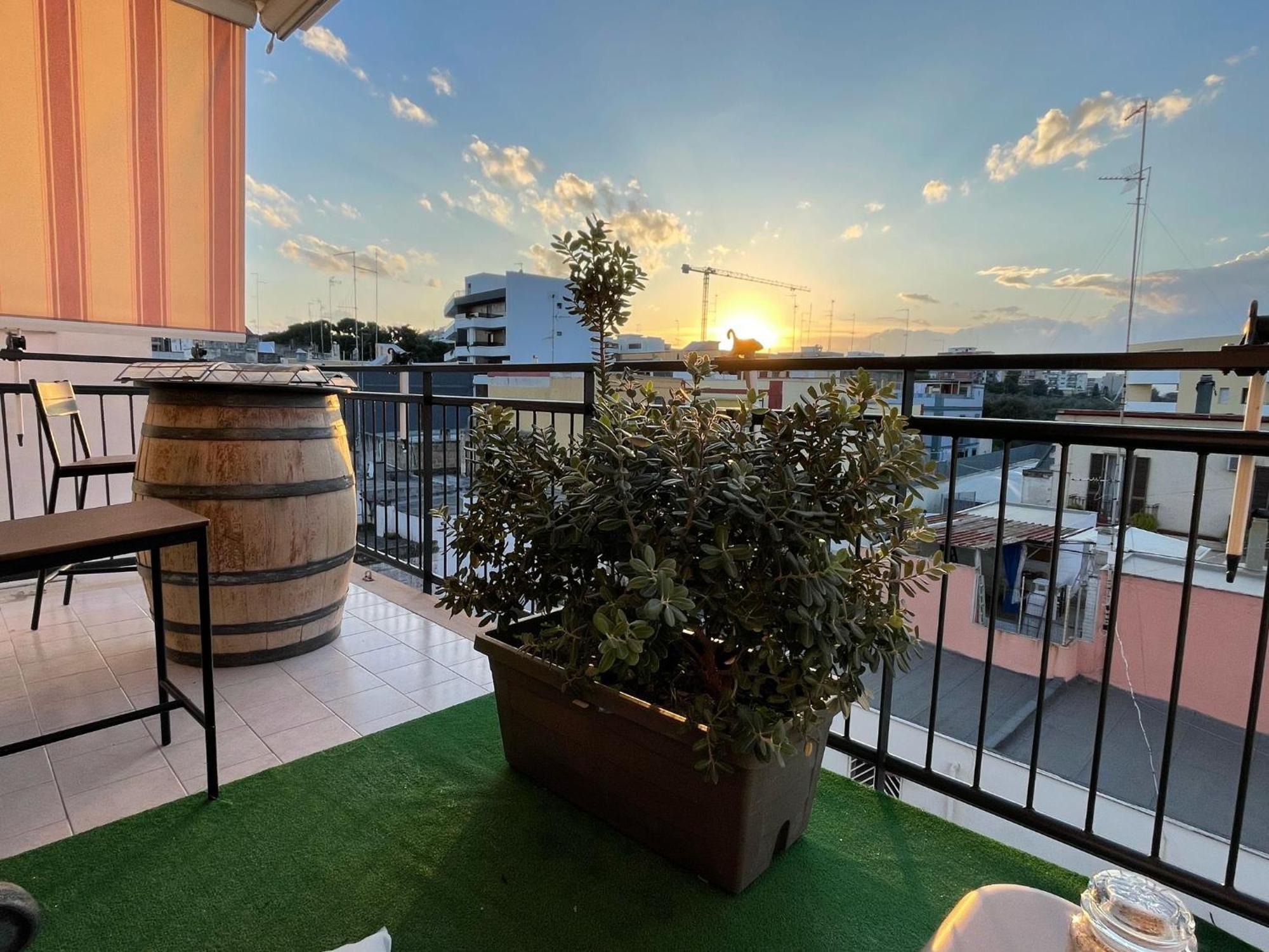 Wanderlust House Hotel Bari Exterior foto